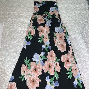 Maxi floral dress